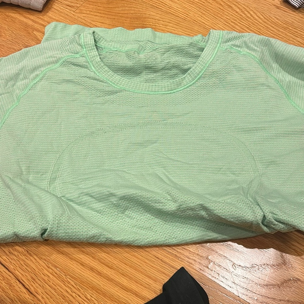 lulu light neon green swiftly